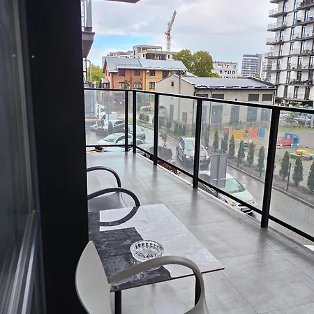 Near Center Apartmán